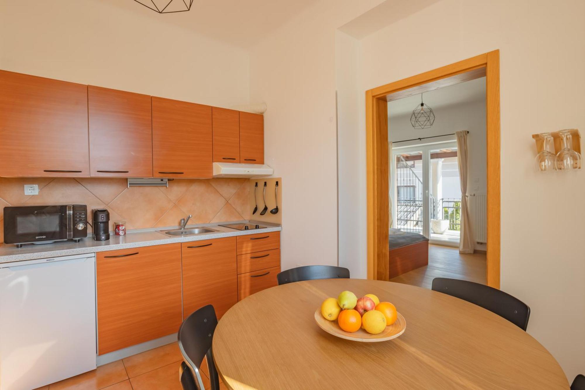 Vila Klara Apartments Любляна Екстер'єр фото